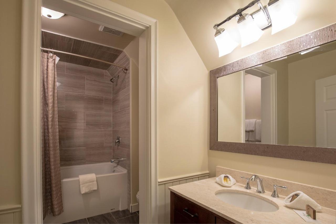 Banff Boutique Inn - Adults Only Εξωτερικό φωτογραφία